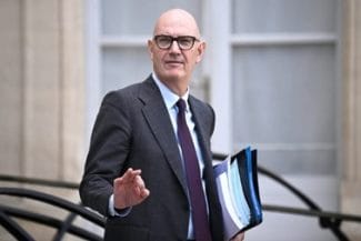 Știri de azi | Shein, ameninţat cu interzicerea în Franţa, din cauza vânzării unor păpuşi sexuale care arată ca nişte copii - Știri de azi | 