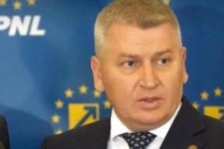 Știri de azi | Florin Roman (PNL) anunţă încheierea dezbaterilor pe legea Nordis, care îi opreşte pe dezvoltatorii imobiliari să mai dea ţepe cumpărătorilor de bună credinţă: Miercuri vom da vot final - Știri de azi | 