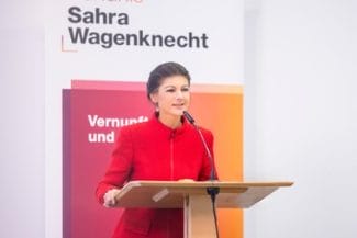 Știri de azi | Icoana extremei stângi din Germania demisionează din funcţia de lider al partidului populist pe care l-a fondat. Sahra Wagenknecht spune că va continua să deţină un rol activ de conducere în partidul care îi poartă numele - Știri de azi | 