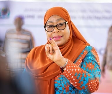 Știri de azi | Samia Suluhu Hassan a câştigat alegerile prezidenţiale în Tanzania cu 98% din voturi. Rezultatele sunt o „parodie a democraţiei”, spune principalul partid de opoziţie - Știri de azi | 