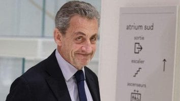Știri de azi | Franţa: Un tribunal din Paris va hotărî astăzi dacă fostul preşedinte Sarkozy va fi eliberat din închisoare - Știri de azi | 