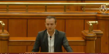 Știri de azi | Tudor Polak (PNL), despre reforma administraţiei: În acest moment s-a ajuns la un agreement pe această măsură, va presupune o reducere, 10% din posturile ocupate. Acest lucru l-a propus Ilie Bolojan încă din luna august - Știri de azi | 