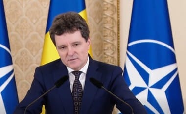 Știri de azi | Nicuşor Dan: Pentru NATO şi pentru Europa ameninţarea evidentă în momentul ăsta este în Flancul estic. Dacă va exista o ameninţare pe flancul sudic, vom avea un răspuns uniform pe flancul sudic - Știri de azi | 