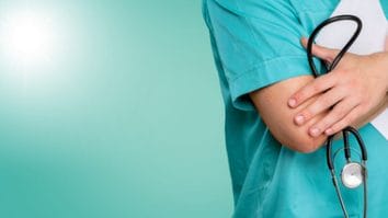 Știri de azi | UNSAR: Peste 820.000 de români au apelat la asigurările voluntare de sănătate - Știri de azi | 