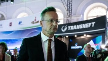 Știri de azi | Ministrul de Externe ungar: Statele Unite au acordat Ungariei derogare de la sancţiunile privind petrolul şi gazele ruseşti / Suntem recunoscători / Ce urmează să facă Ungaria - Știri de azi | 