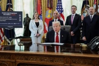 trump-obezitate-diabet-ieftinire-reutjpg - Știri de azi Știri de azi | Trump anunţă un acord în vederea ieftinirii unor tratamente-far împotriva obezităţii - Știri de azi |