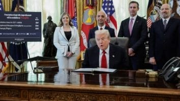 Știri de azi | Trump anunţă un acord în vederea ieftinirii unor tratamente-far împotriva obezităţii - Știri de azi | 