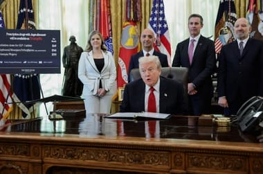 Știri de azi | Trump anunţă un acord în vederea ieftinirii unor tratamente-far împotriva obezităţii - Știri de azi | 