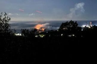 Știri de azi | Un atac ucrainean cu drone a incendiat un petrolier şi infrastructura portului rus Tuapse de la Marea Neagră - Știri de azi | 