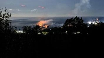 Știri de azi | Un atac ucrainean cu drone a incendiat un petrolier şi infrastructura portului rus Tuapse de la Marea Neagră - Știri de azi | 