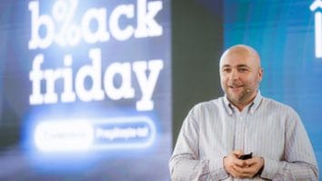 Știri de azi | eMAG organizează pe 7 noiembrie a 15-a ediţie a Black Friday, ziua cu cele mai multe reduceri din an, şi estimează pentru anul acesta vânzări de 940 de milioane de lei - Știri de azi | 