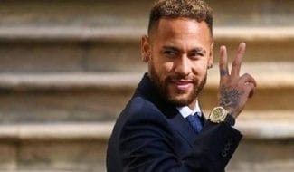 Știri de azi | Neymar s-a înfuriat pe arbitru şi pe antrenor şi este acuzat că grăbeşte retrogradarea echipei Santos - Știri de azi | 