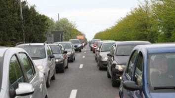 Știri de azi | Restricţii de circulaţie pe DN 1, între Ploieşti şi Braşov, de luni până joi, pentru lucrări de întreţinere a carosabilului şi a acostamentului - Știri de azi | 