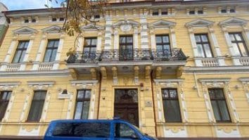 Știri de azi | JUPITER 4 – Fraţii Micula vizaţi / Ar fi transferat ilicit active, în valoare de 163 milioane lei, către firme din sfera de control pentru a împiedica statul să recupereze ajutor de stat acordat ilegal / Anunţul oficial al procurorilor – FOTO / VIDEO - Știri de azi | 