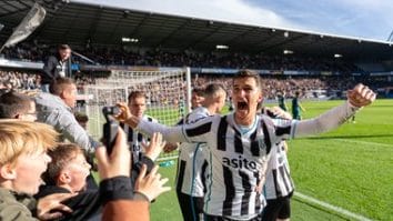 Știri de azi | Eredivisie: Ultima clasată a făcut spectacol, într-un meci în care s-au marcat zece goluri - Știri de azi | 