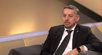 Știri de azi | David: Încă nu avem standarde de evaluare şi de notare clare/ Pentru primar şi gimnaziu vom încheia elaborarea standardelor de evaluare şi notare probabil anul viitor în luna iunie. Tot atunci îmi propun să terminăm şi pentru învăţământul liceal - Știri de azi | 